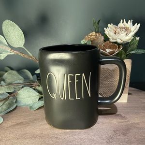 Rae Dunn QUEEN Mug
